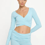 BUFFY WRAP CROP