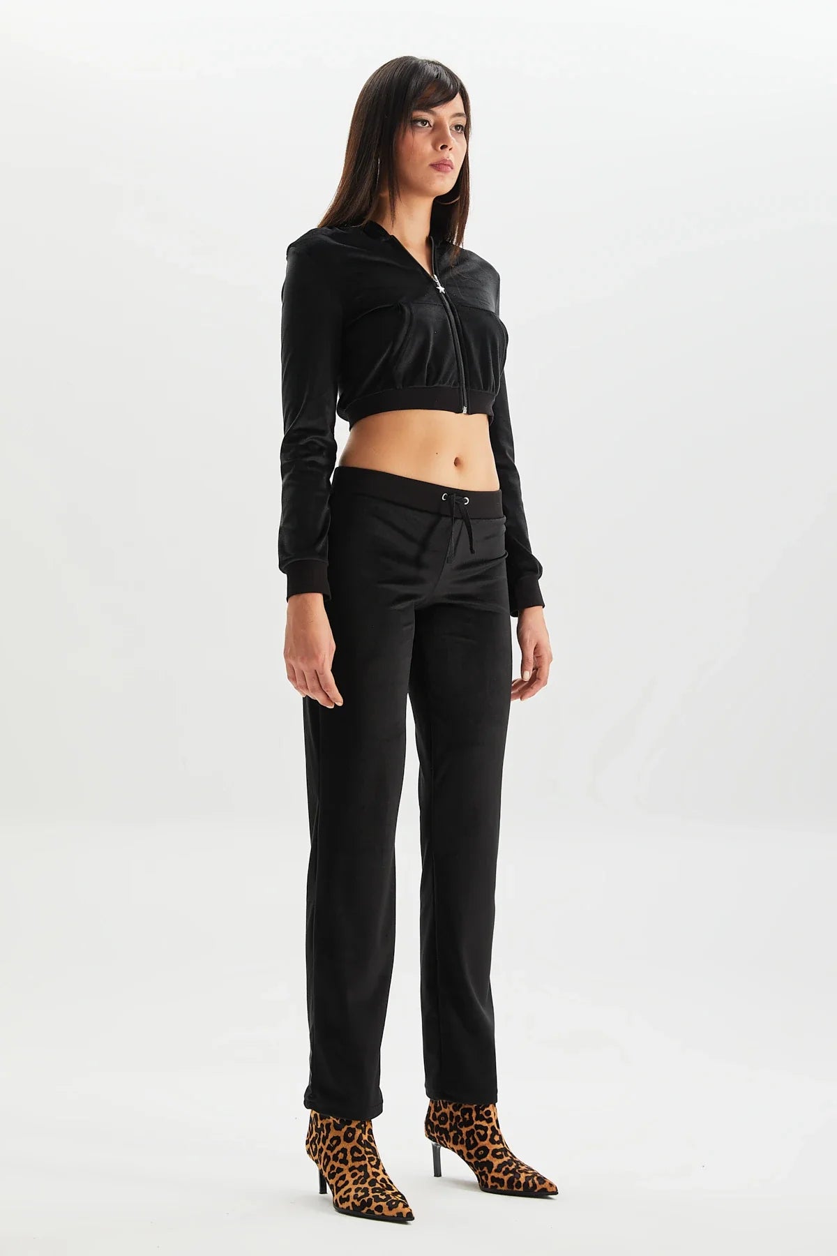 TRINITY CROP HOODIE